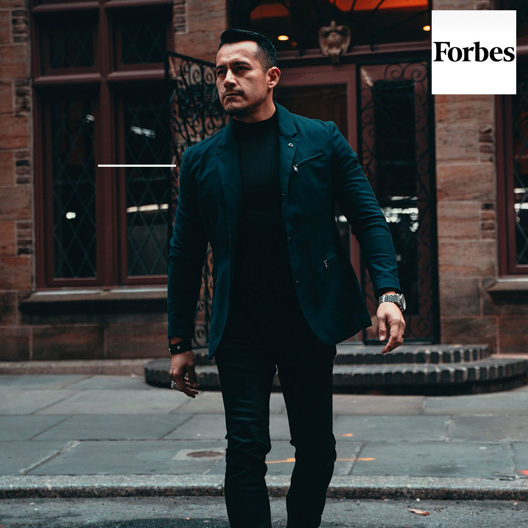 Raul Villacis - Author